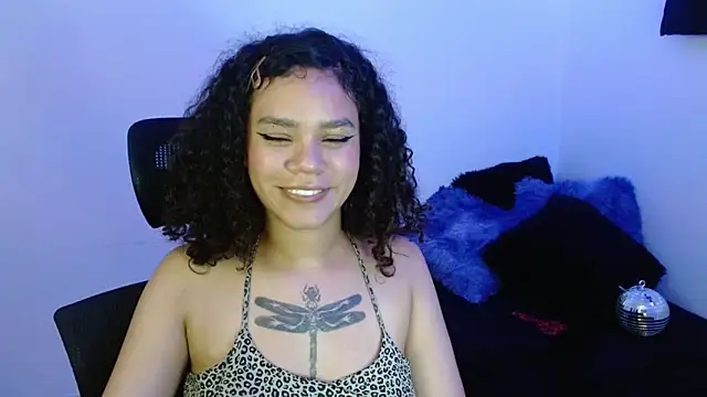 Canela_s1 webcam show