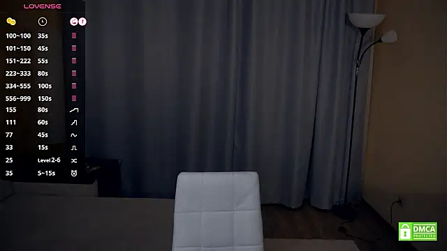 ToyaPletz's Live XXX Chat