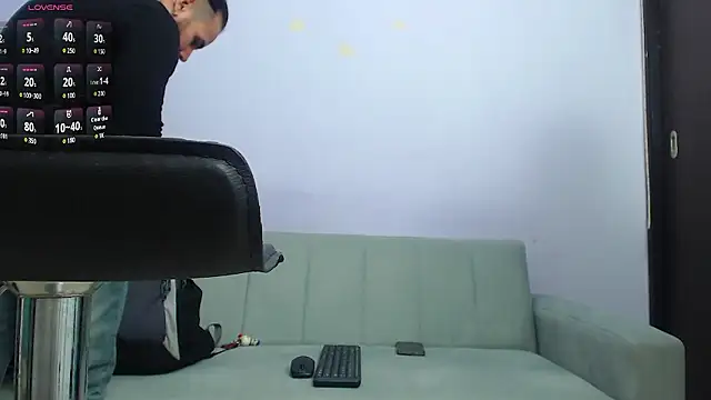 jhustin_marcius élő XXX-chatje