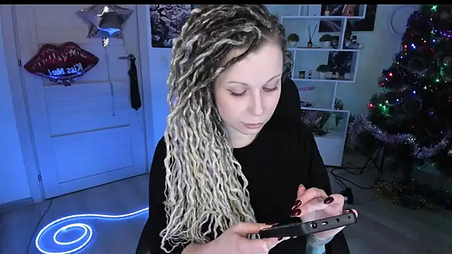 HoneySallyMoore 现场XXX聊天