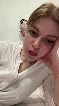 HarrietDart live XXX chat