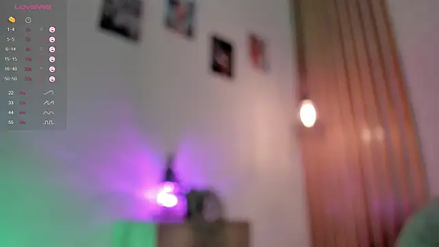 PawgGirl18 现场XXX聊天