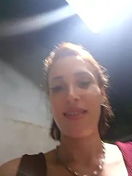 Irresistible24 – Live XXX-chat