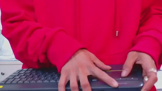 Онлайн чат XXX ZoeKrug