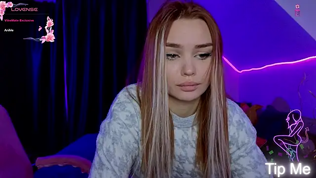 KitsyMoore's Live XXX Chat