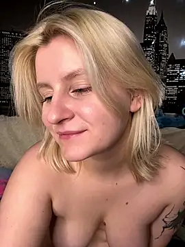 BonnyeBoom live XXX chat