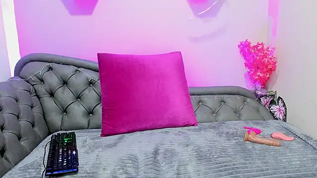 Laskhmi_'s Live XXX Chat