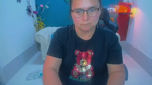 Chat XXX en directo de elena_milf1