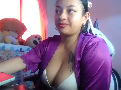 lore_fun's Live XXX Chat