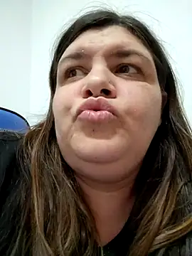 IONY_WANTS_APPRECIATION 即時 XXX 聊天