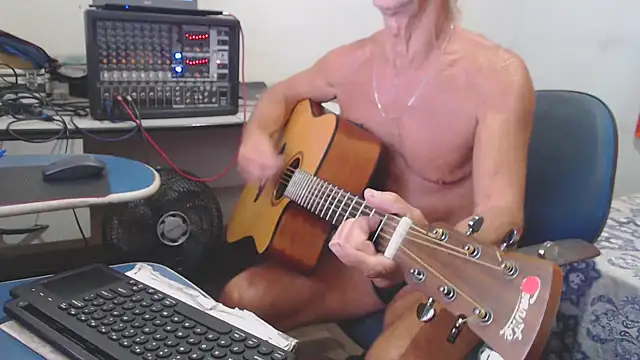 corola1956's Live XXX Chat