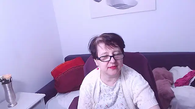 ChristaRose 即時 XXX 聊天