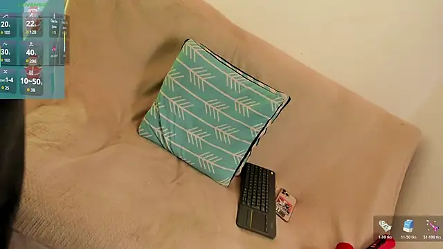 Tomy_Rox's Live XXX Chat