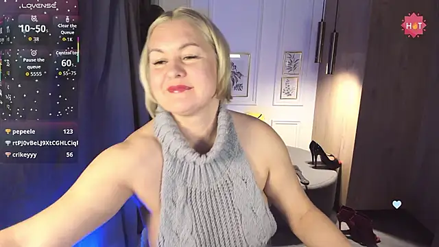 YolandaKissのライブXXXチャット