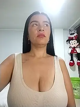 hailey85's Live XXX Chat