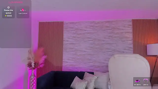 Sarah_Stone_'s Live XXX Chat