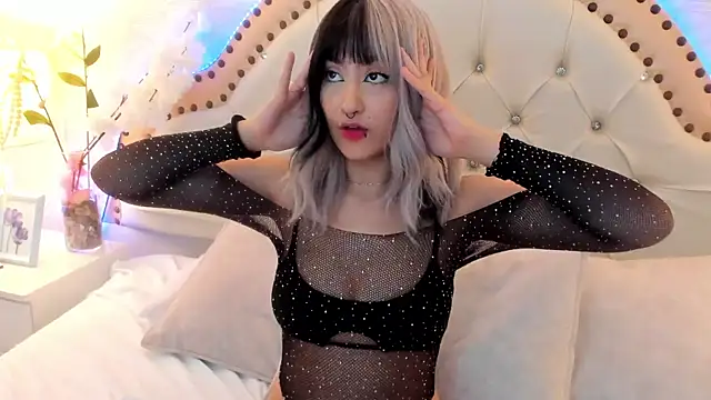 EllaEvanz – Naživo XXX chat