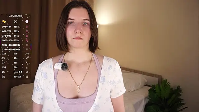 DejaMervis' Live XXX Chat