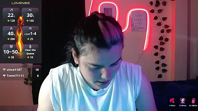 Nika_1_'s Live XXX Chat