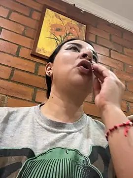 Abril_Luv's Live XXX Chat