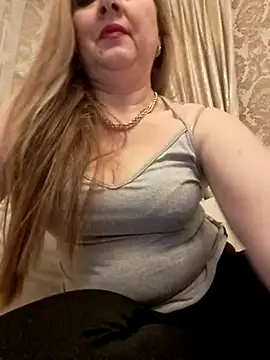 suzanara Obrolan Langsung XXX