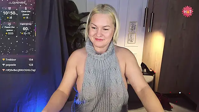 YolandaKiss' Live XXX Chat