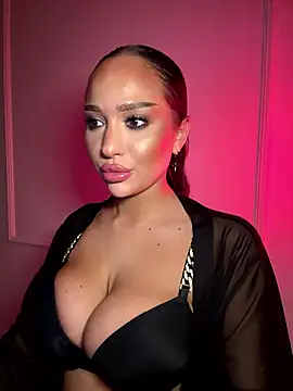 Živý XXX chat CardiSweetBaby