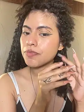 Eva_Feller69 – Naživo XXX chat