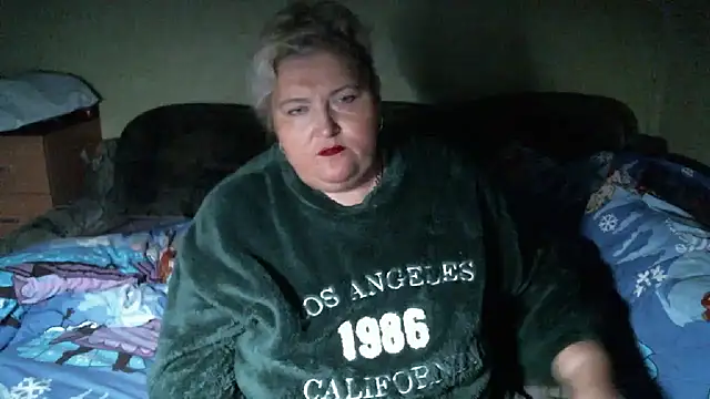 Lana555 即時 XXX 聊天