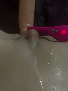 Show modela Glaminooo na web-kameri