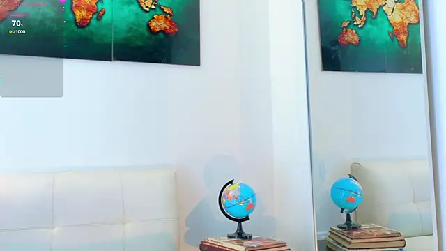 Онлайн чат XXX R3d_Moonss__