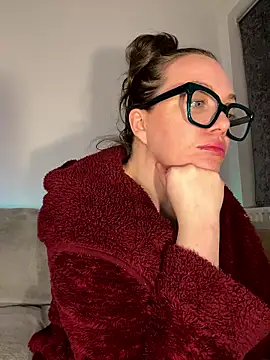 FemDom_RubyKnightXXO élő XXX-chatje