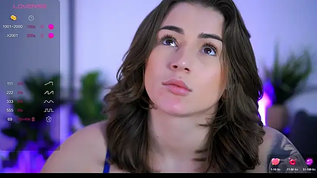 Chat +18 de BabbyAisha ao vivo