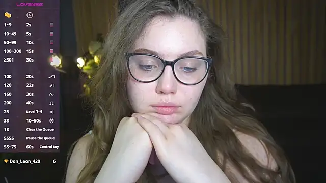 Онлайн чат XXX LuxSopphia