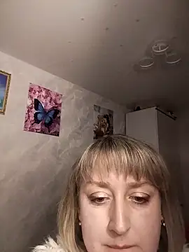 Show modela Yuliazozulia12 na web-kameri