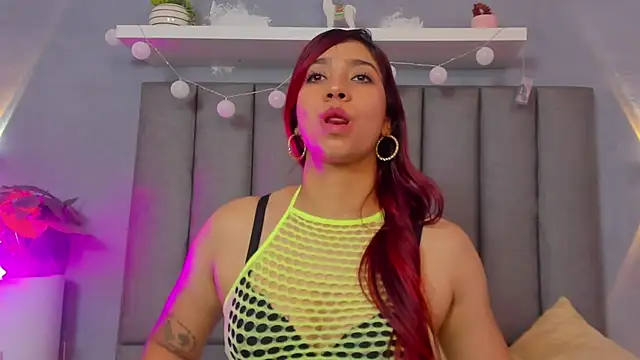 Chat XXX ao vivo de lia_violetta