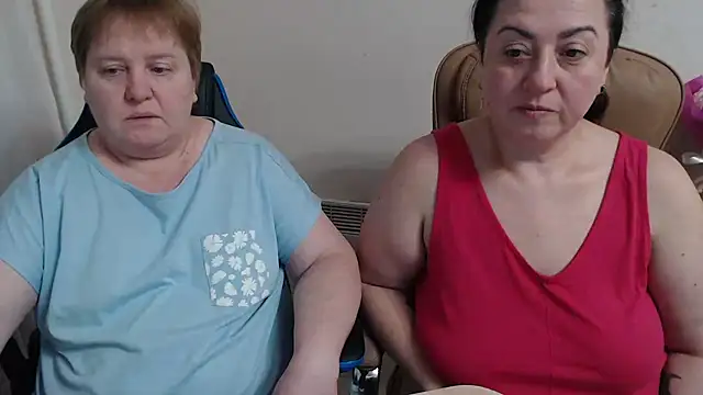 Bertie_Adeline: απευθείας συνομιλία ΧΧΧ