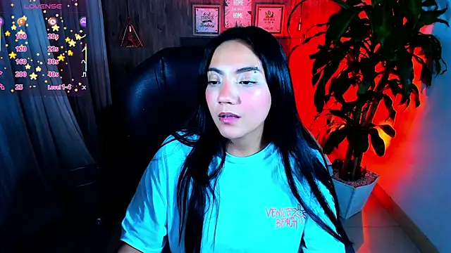 miichael_black 即時 XXX 聊天