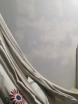 Nathanaelllllllllll: онлайн-секс-чат