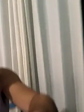 fox_2023's Live XXX Chat