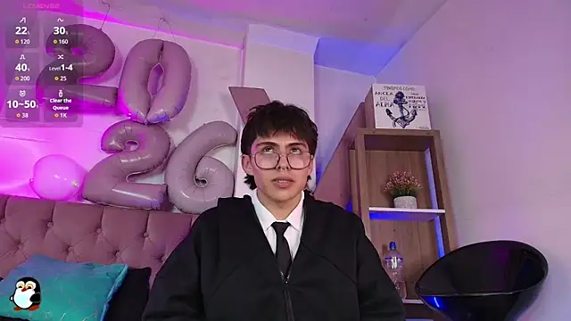 PepperTwink's Live XXX Chat