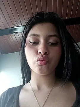 Isaa-bell's Live XXX Chat