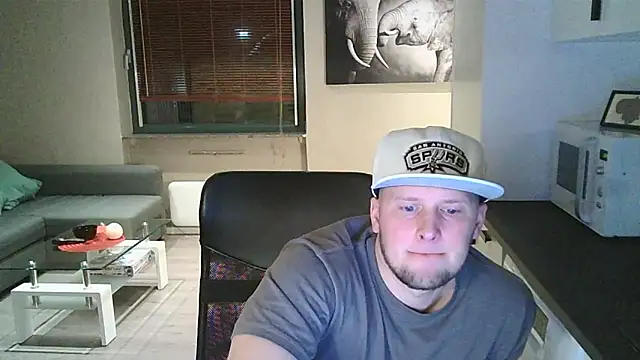 Dartanjanas13's Live XXX Chat