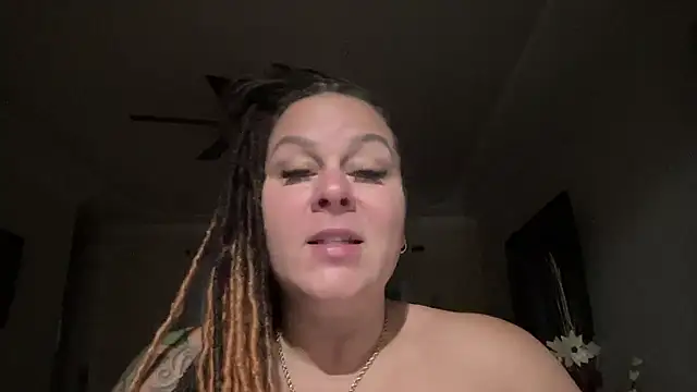 Chat XXX en directo de WorldsGreatestCockRater