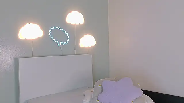 SamaGrey__ Adlı Modelin Canlı XXX Sohbeti