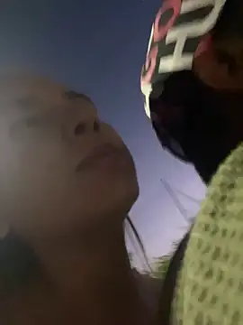 โชว์เว็บแคมของ JhostineandLucero