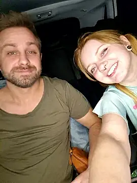 MichelleVibes18 Adlı Modelin Canlı XXX Sohbeti