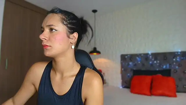 alisson-dl: απευθείας συνομιλία ΧΧΧ