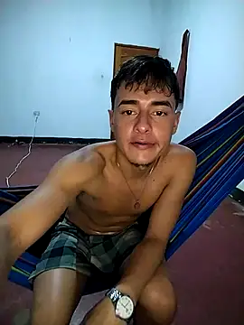 attractive-sexx's Live XXX Chat