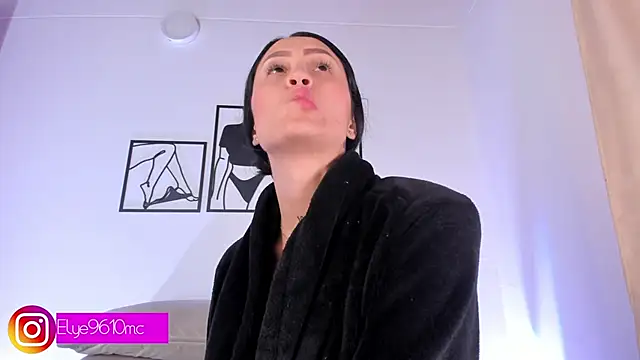 ellie_mcdonald's Live XXX Chat